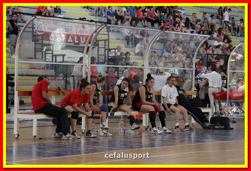 150614 volley 427_tn.jpg